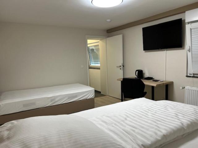 Rheinischer Hof Appartements Leverkusen Dış mekan fotoğraf